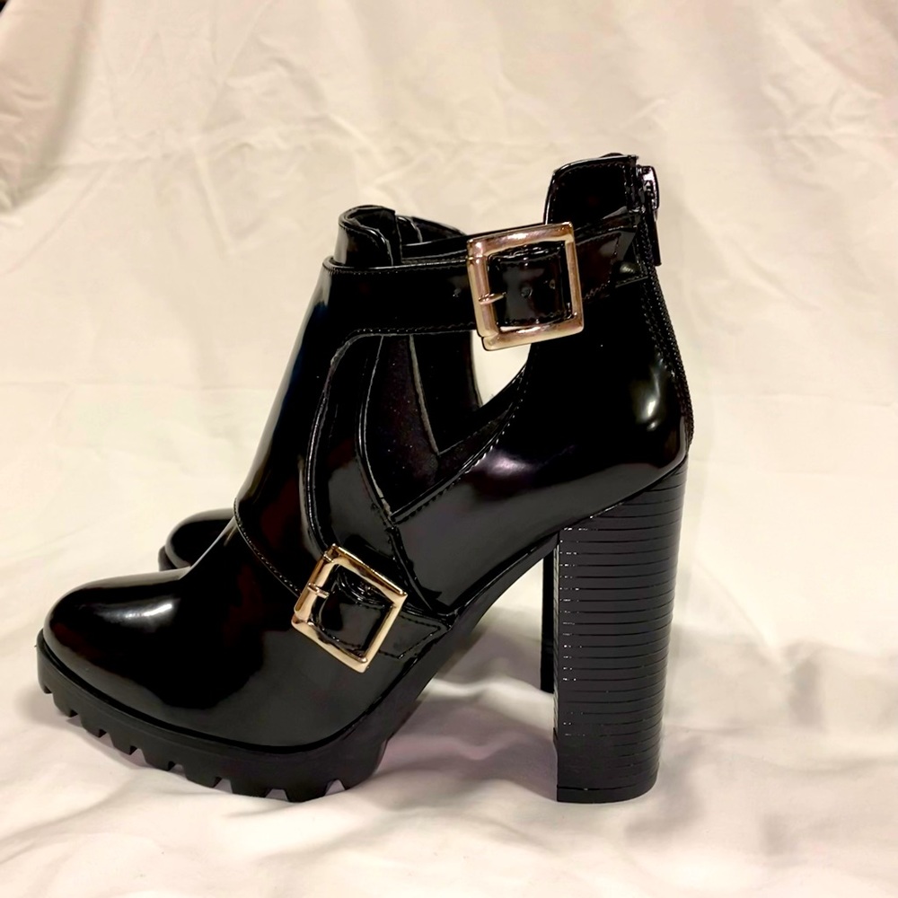 Cklass Booties